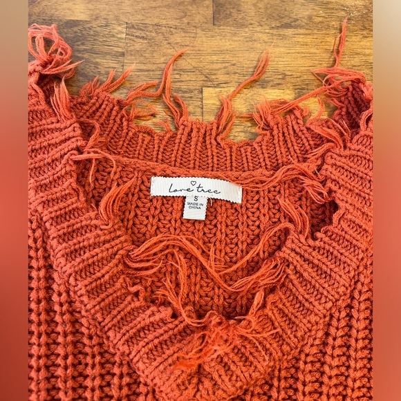 Love Tree burnt orange fringe sweater sz Small - Picture 2 of 4